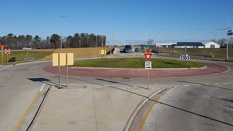 Roundabout leading to I-94 in St. Croix