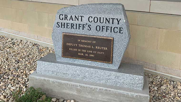 Grant County Sherriff's Department plaque