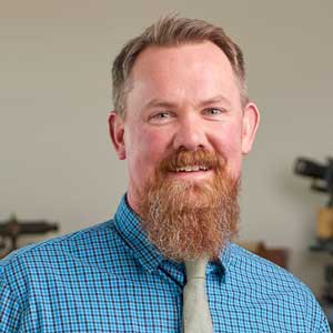 Damon Smith headshot