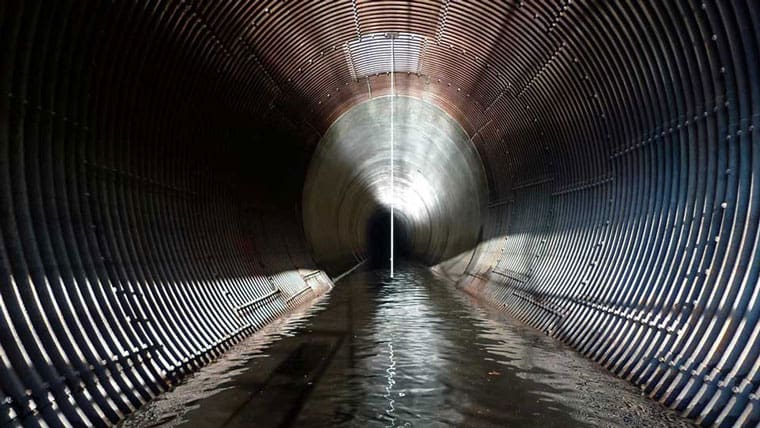 Broken bow diversion tunnel