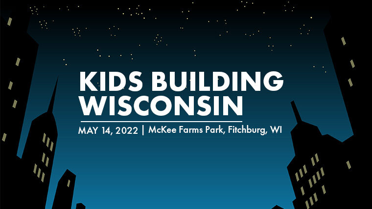 Kids building Wisconsin banner