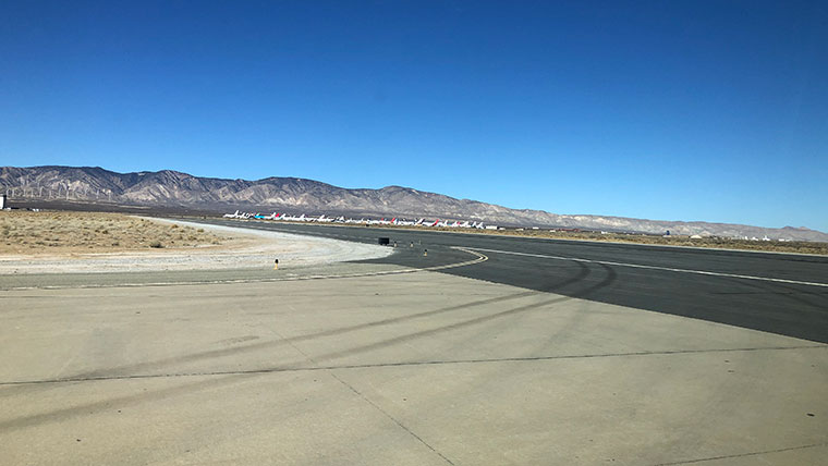 Mojave Airport runway