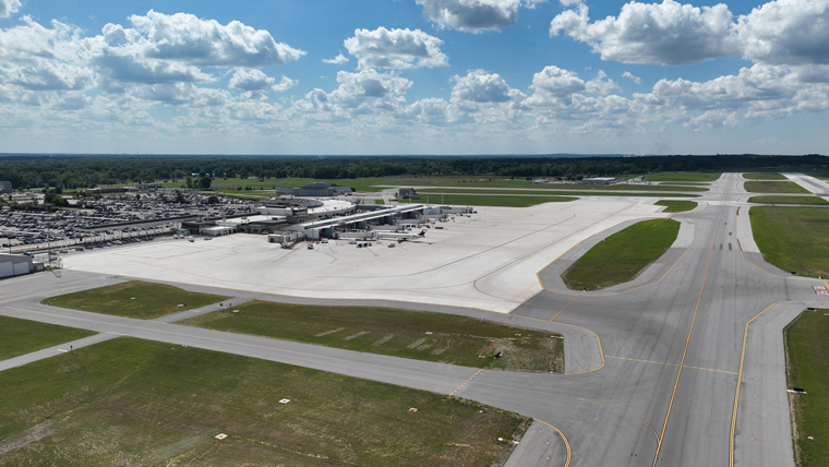 aerial view of South Bend International Airport terminals