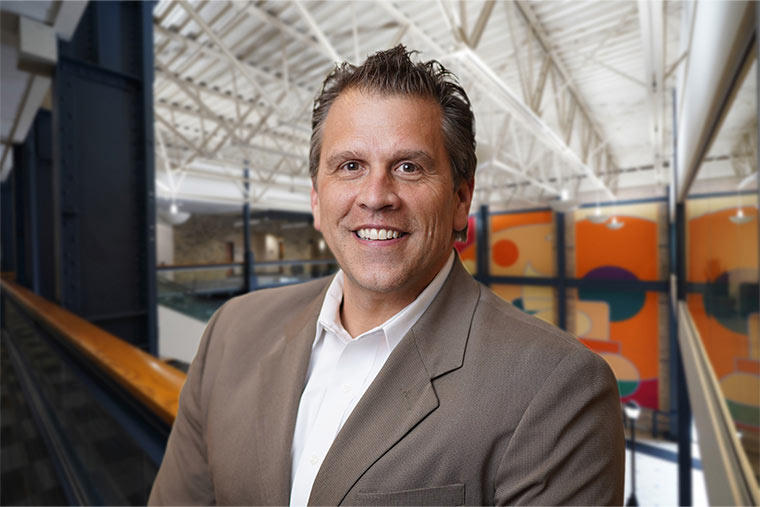 headshot of Jeff Vanvoorhis