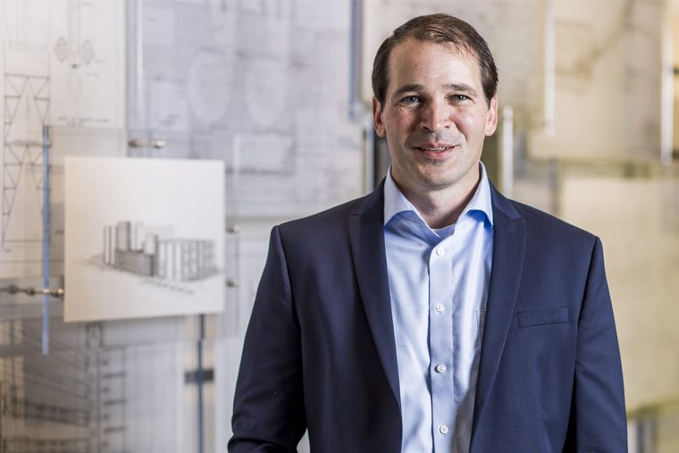 headshot of Troy Pankratz