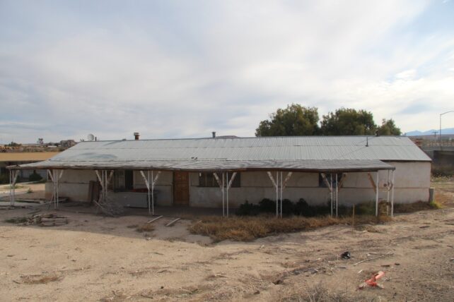 Low rectangular building in the desert
